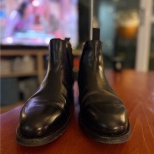 Meermin Black Leather Chelsea Boots